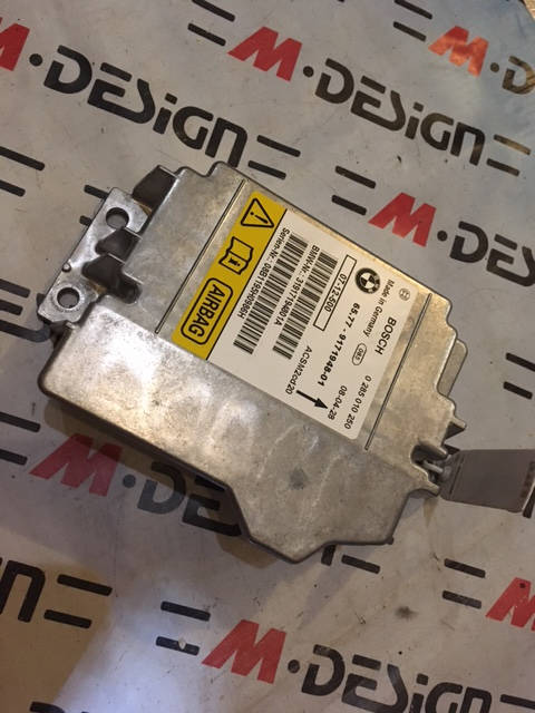 Блок управления подушками безопасности BMW E88 65779171948