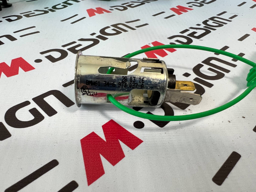 Гнездо разъема прикуриватель