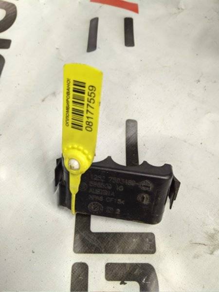 Стартер Renault Megane 2002 8200227092 1 K9K722