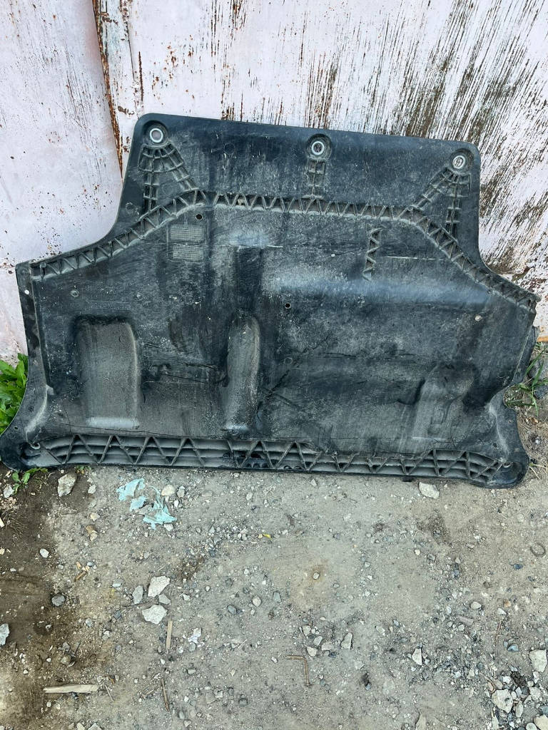 Защита двигателя Audi A3 500825901