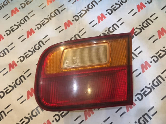 Фонарь крышки багажника левый Honda Civic Ferio EG8 043-1132