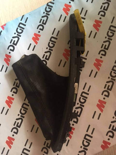 Чехол рычага стояночного тормоза Bmw E87 E81 34406782749