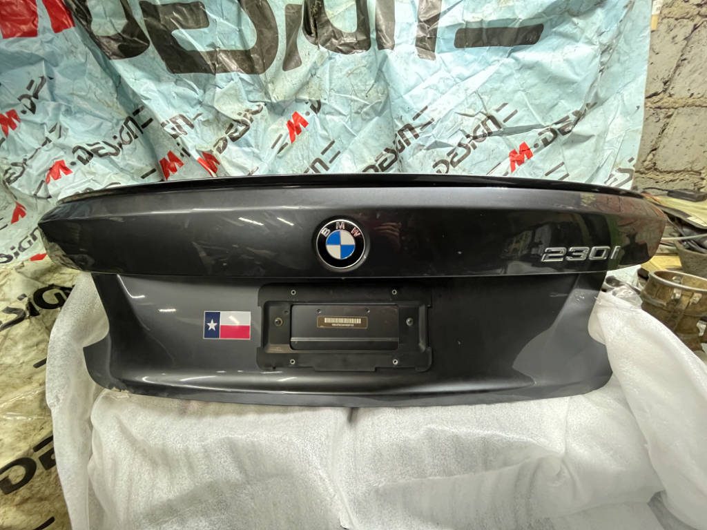 Крышка багажника BMW F22 M2 F87 со спойлером