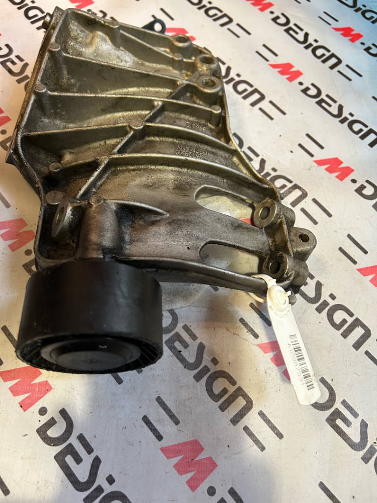 Кронштейн компрессора кондиционера bmw 64557585167