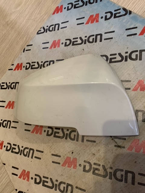 Защитный колпак наружного зеркала Правый BMW F30 51167292746