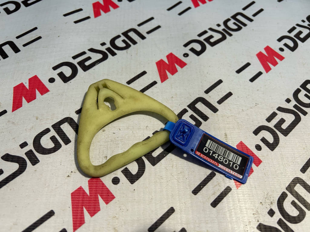 Рукоятка механизма аварийной разблокировки bmw 51247056414