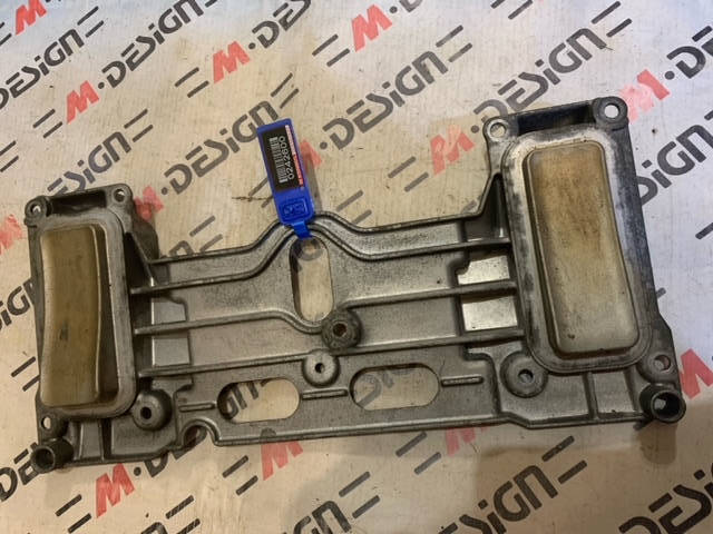 Пластина - кронштейн радиатора BMW F25 11617584527