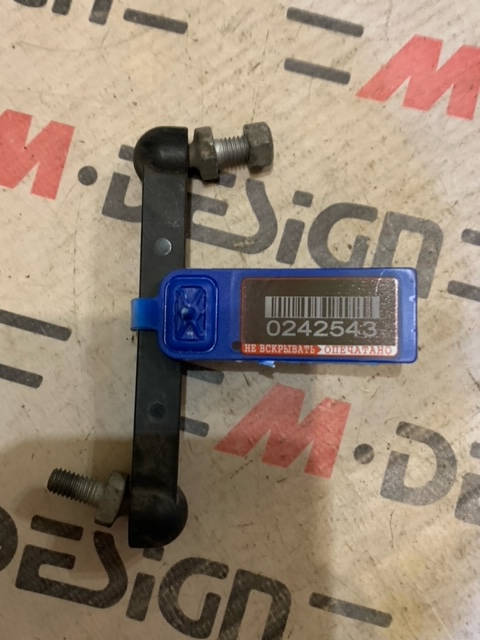 Рычаг датчика дорожного просвета Левый BMW F25 F26 37146792625