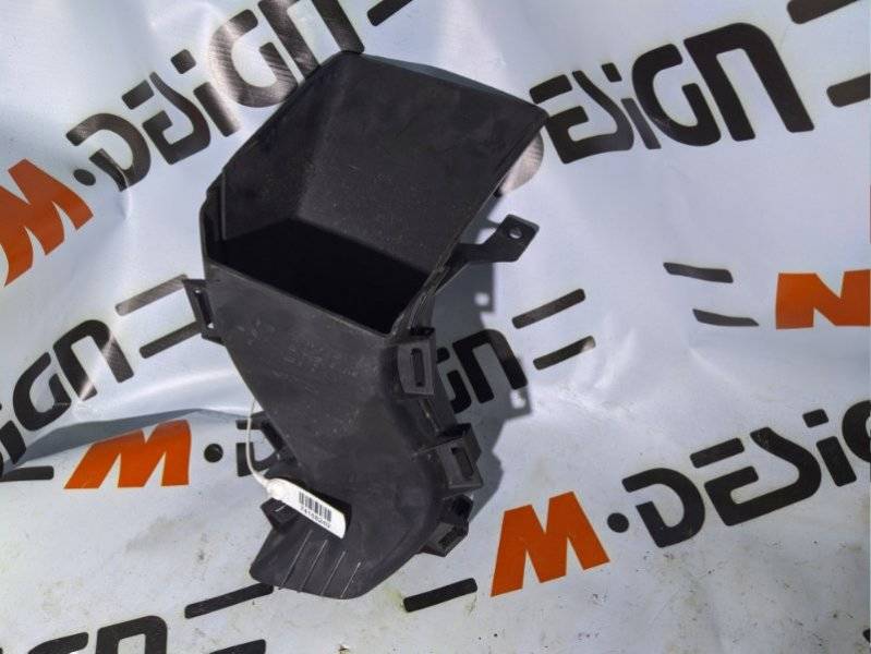 Воздуховод 51748046300 BMW 1-Series E88 N55B30