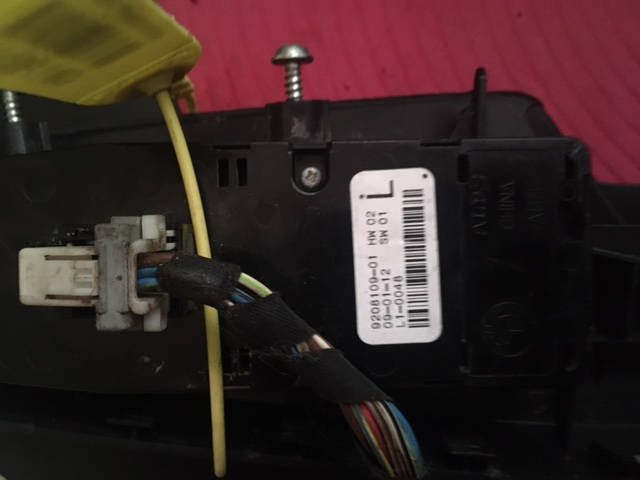 Блок управления стеклоподъемниками bмw Х3 со шлейфом 61319208109 BMW X3 2010 F25