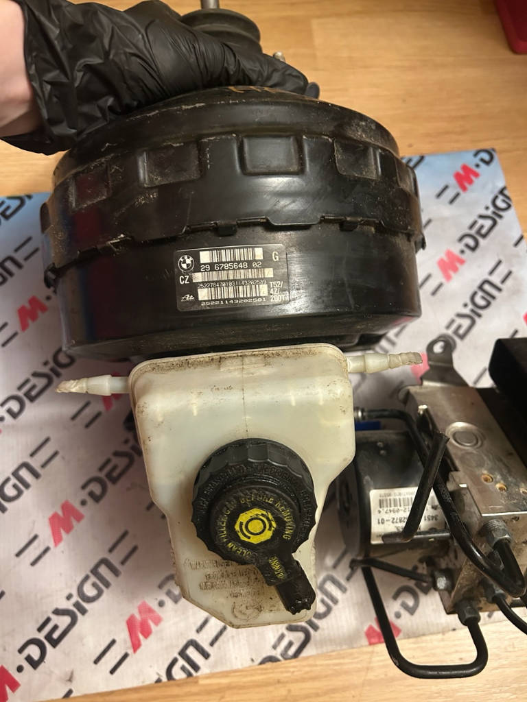 Вакуумный усилитель тормозов 34336779733 BMW