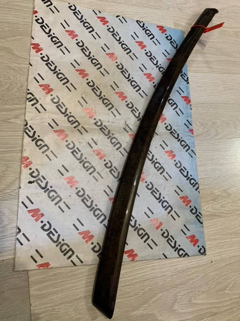 Накладка на дверь (орех) Правая Передняя BMW E90 E91 51427121472