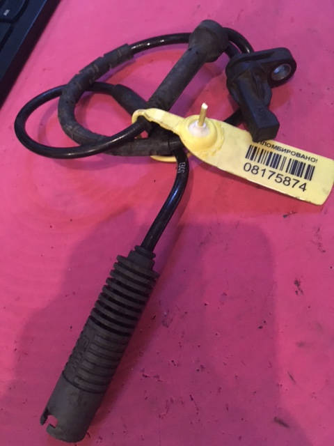 Датчик ABS передний BMW E82 120i 34526762465