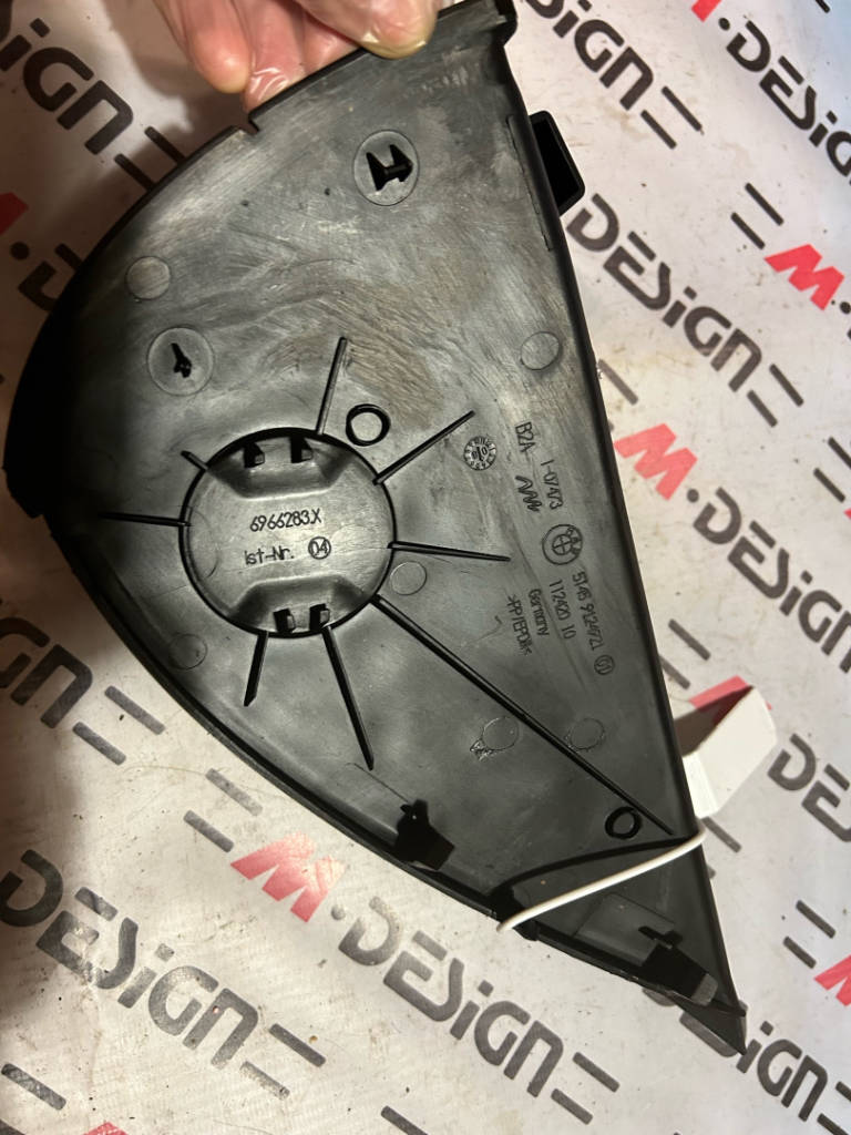 Накладка панели приборов Левая BMW E82 E88 51456982535