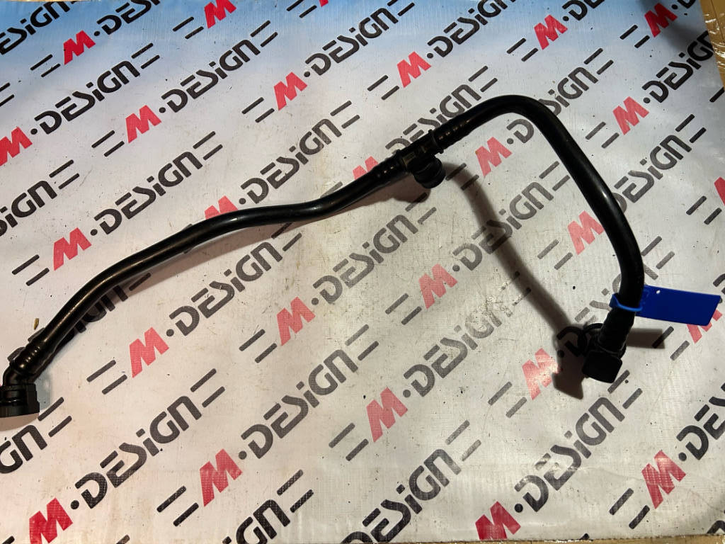 Трубка вентиляции BMW F30 13907604938
