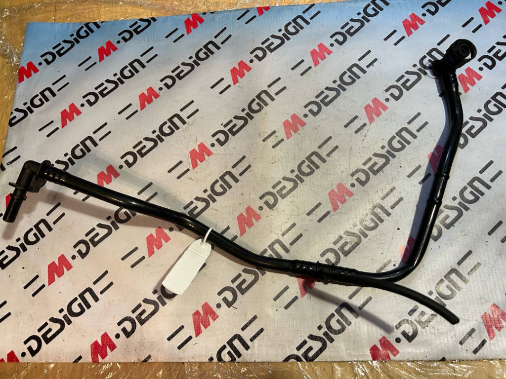 Трубка топливная BMW 3 E90 N54 11667570497