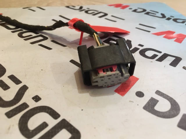 Разъем проводки (корпус розетки) BMW F25 61138383300