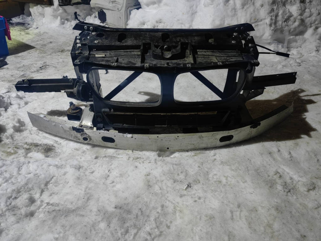 Воздуховод радиатора BMW X3 F25 X4 F26 51747210476