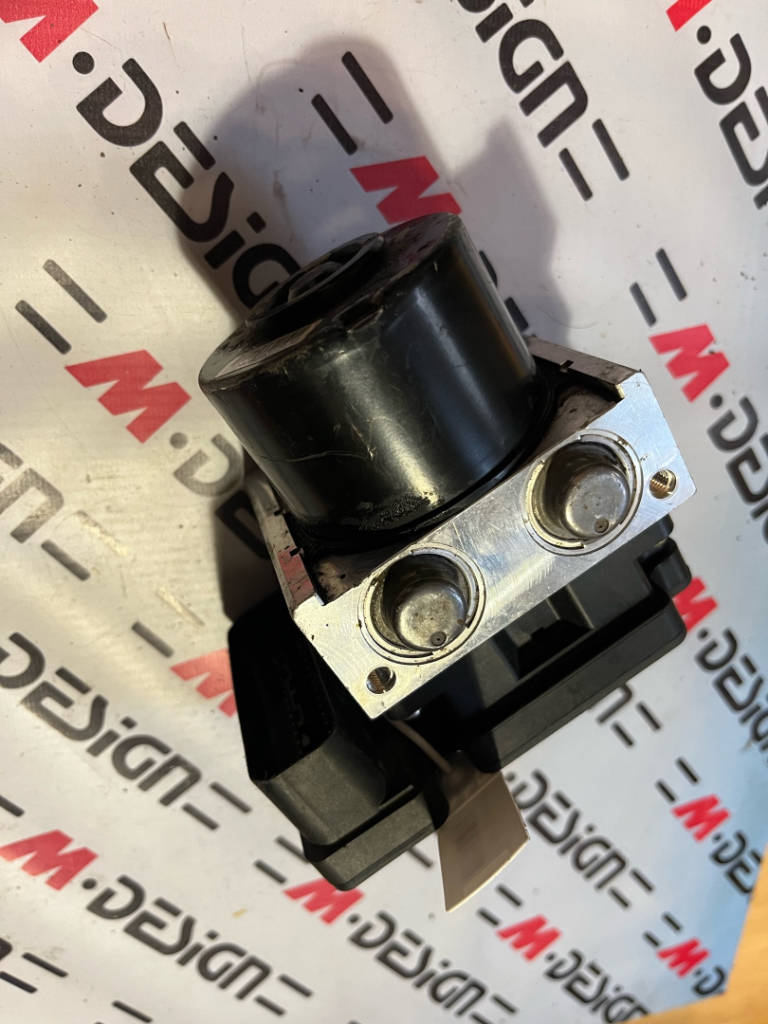 Блок ABS Mitsubishi 4670A072