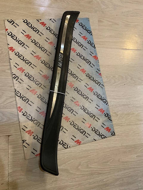 Накладка порога Левая передняя BMW E90 51477172295
