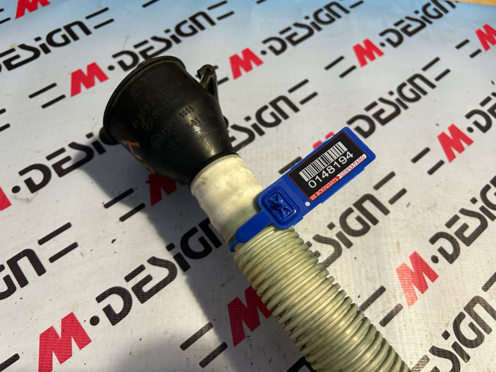 наливной канал бачка стеклоомывателя bmw 61667075099