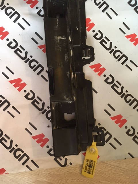 Кронштейн порога левый L BMW 3 51777256915