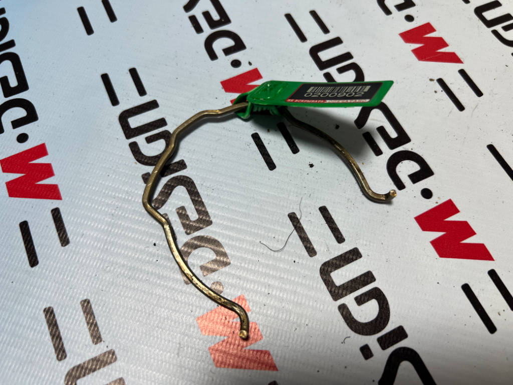 Пружинная скоба