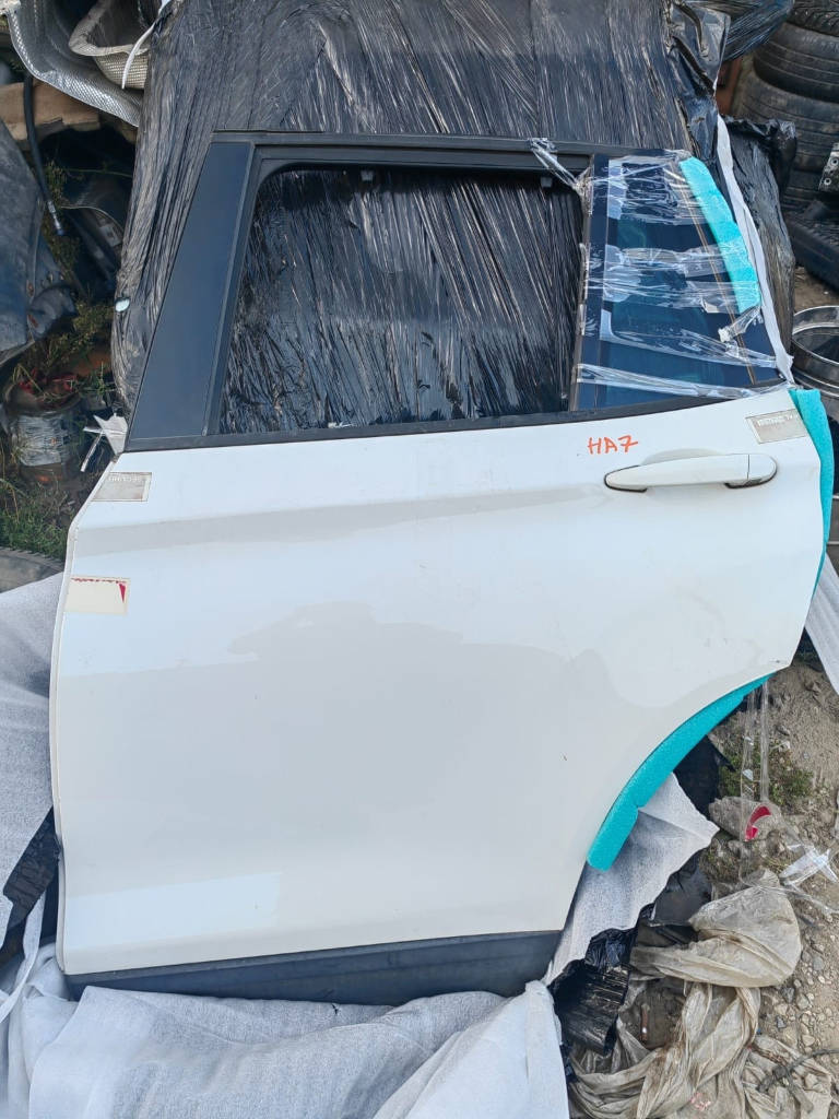 Дверь задняя левая BMW F25