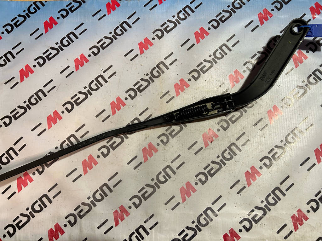 Рычаг стеклоочистителя сторона пассажира bmw 61617169972