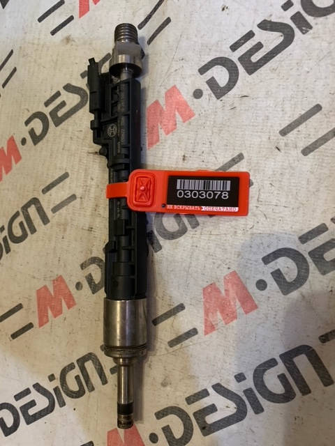 Форсунка топливная BMW F20 F30 N55 13647639994