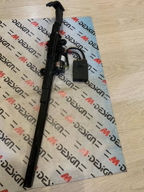 Механизм подачи ремня безопасности Левый BMW E92 72117149307