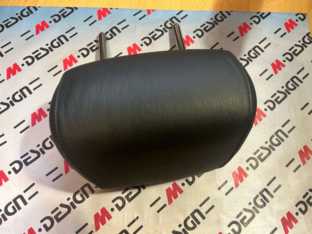 Подголовник заднего сиденья кожа BMW 52206978245