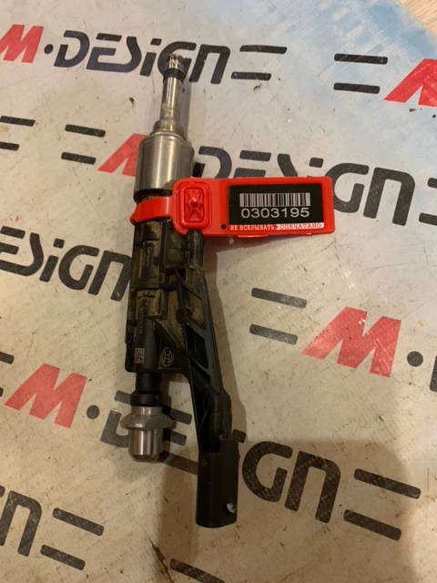 Топливная форсунка BMW F22 13538625396