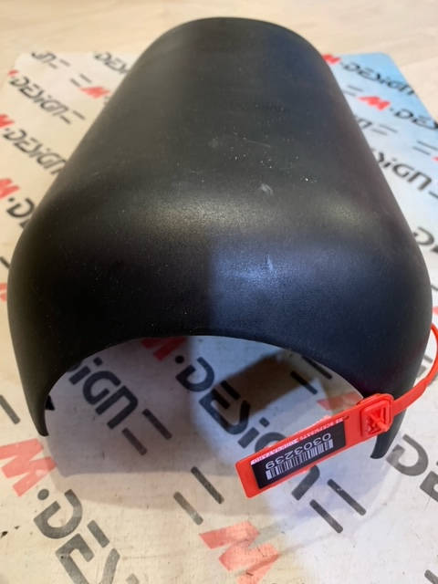 Нижняя облицовка рулевой колонки BMW E88 E90 61316950263