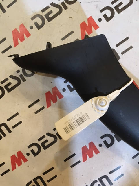 Облицовка петли багажной двери Правая BMW F30 51497255696