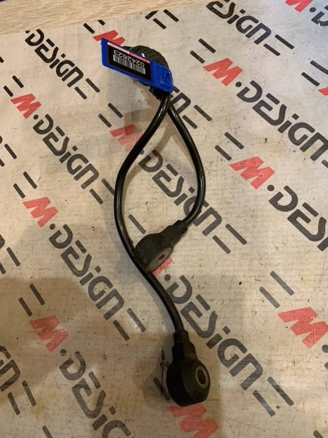 Датчик детонации BMW E88 E90 13627568422