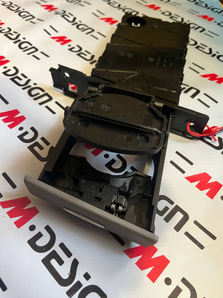 Подстаканник П 51459173469 BMW 51459173469