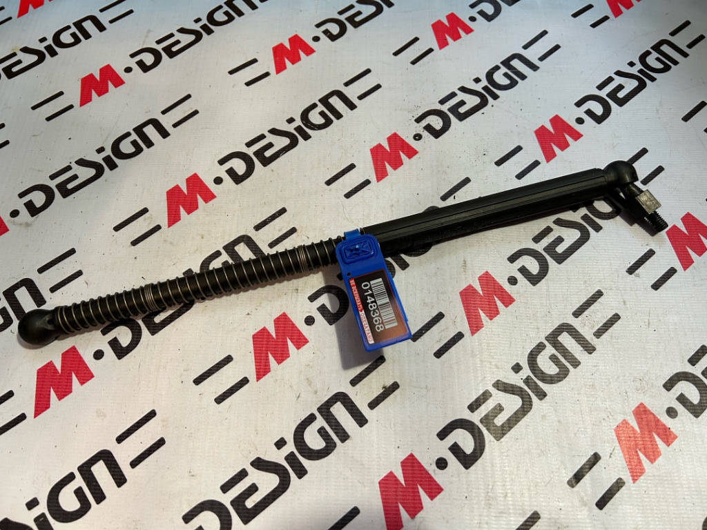 Пружина задней складной крышки BMW E88 54347186770