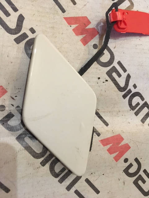 Заглушка буксирной проушины BMW F30 51127312748