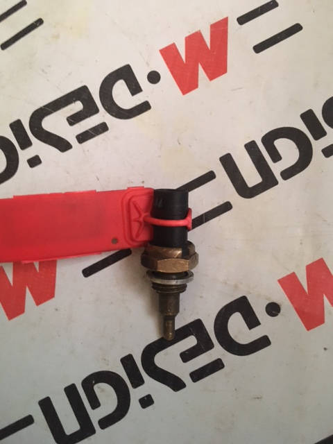 Датчик температуры охлаждающей жидкости / масла BMW F20 F30 13627580635