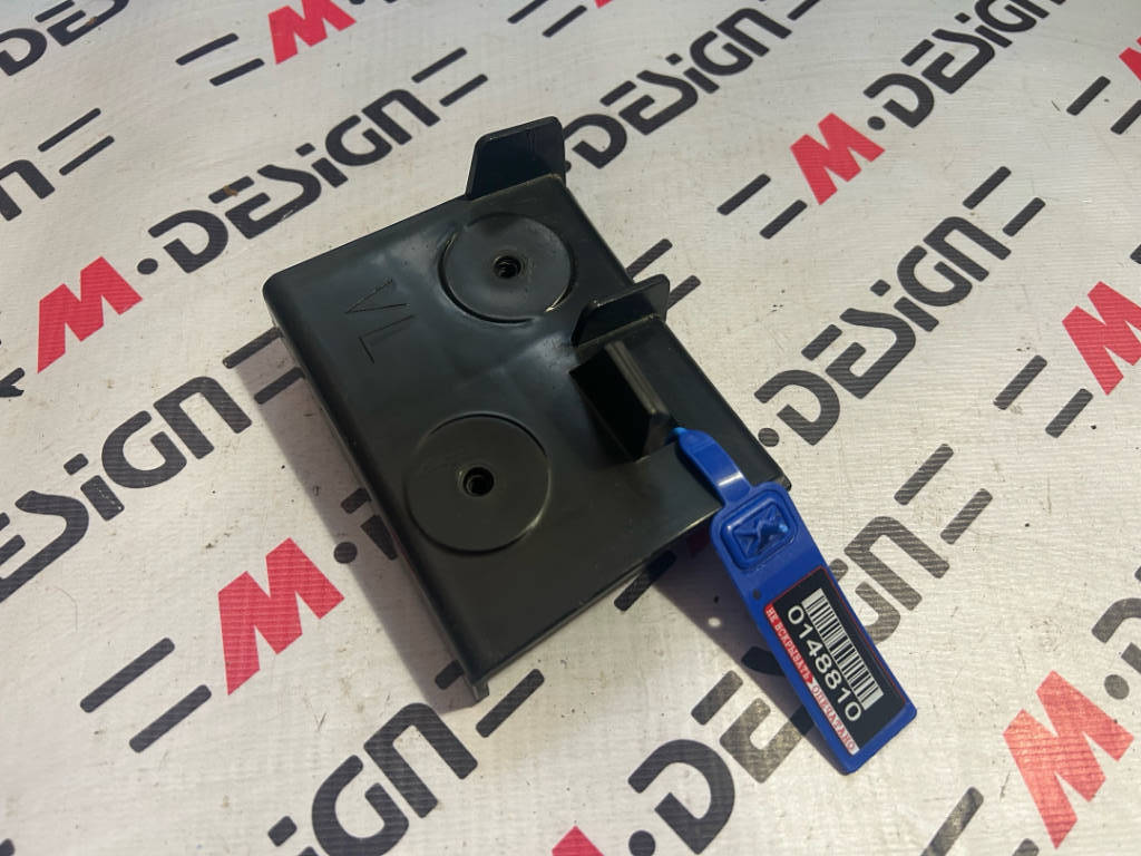 Удерживающая планка передней стойки Левая bmw 51777175897