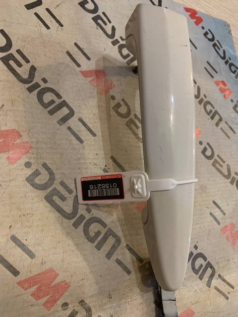 Ручка двери внешняя Левая BMW E90 51217207561