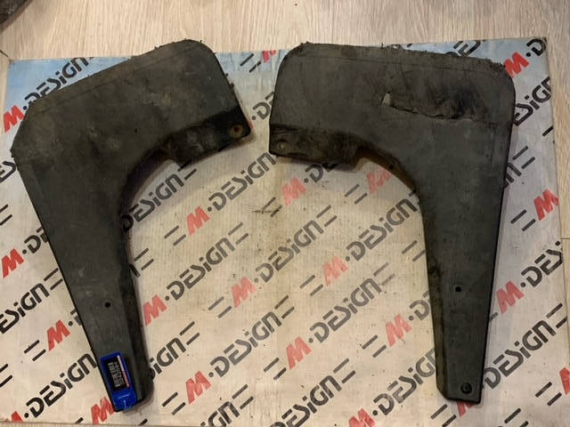 Брызговики передние BMW E87 LCI 82160148713