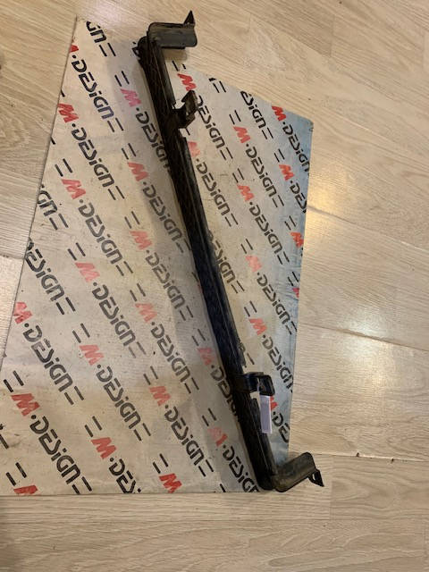 Планка радиатора Bmw F25 N52B30 17117593851