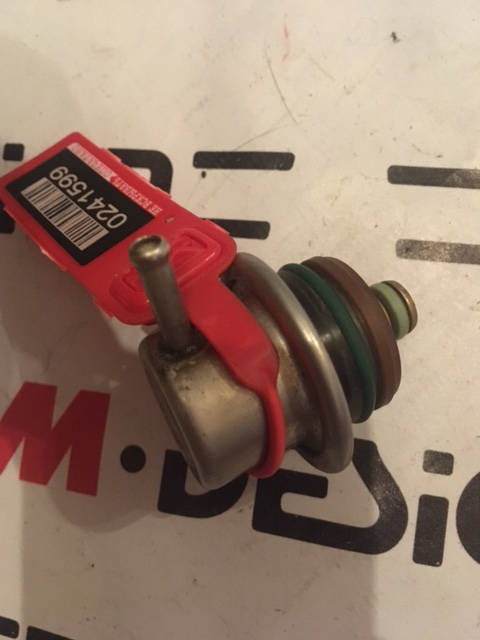 Регулятор давления топлива VAG Audi VW Skoda 078133534C