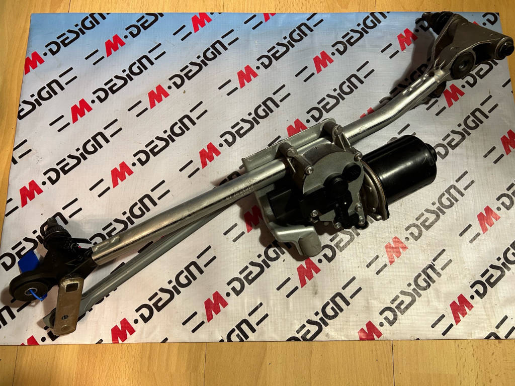 Система стеклоочистителей в сборе BMW 1 series 61617192963