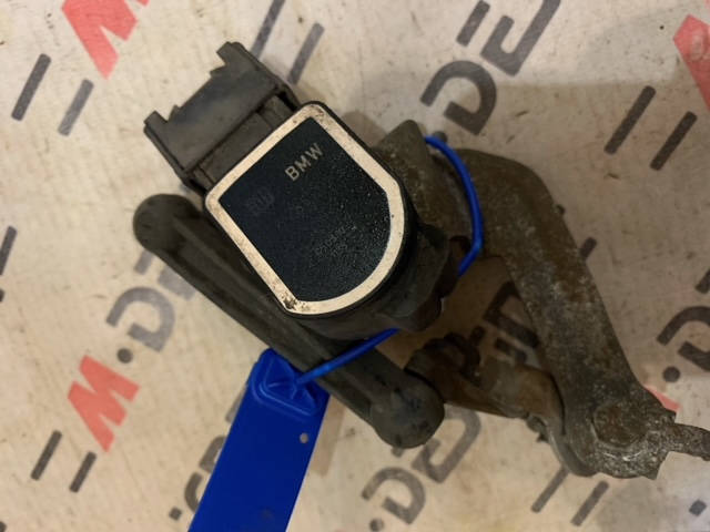 Датчик дорожного просвета BMW E90 37146853754