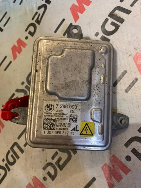 Блок управления ксеноновыми фарами Bmw F30 63127296090