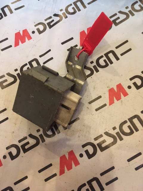 Реле топливного насоса Honda CR-V / HR-V RD1 RZ0159