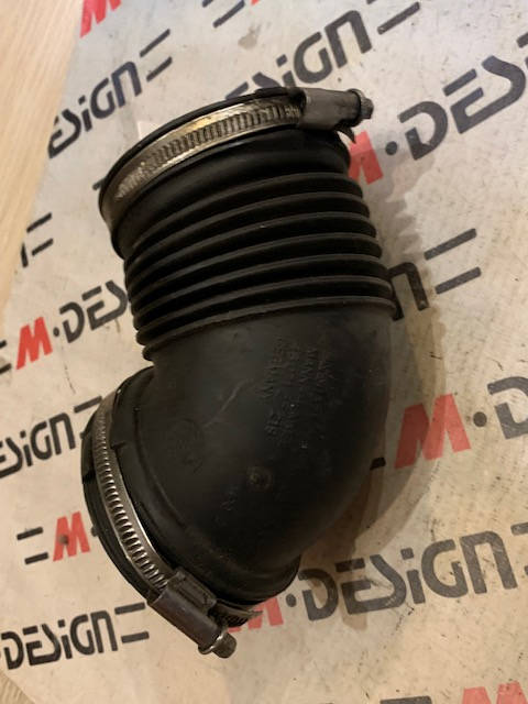 Гофрированный кожух BMW E90 13717532755